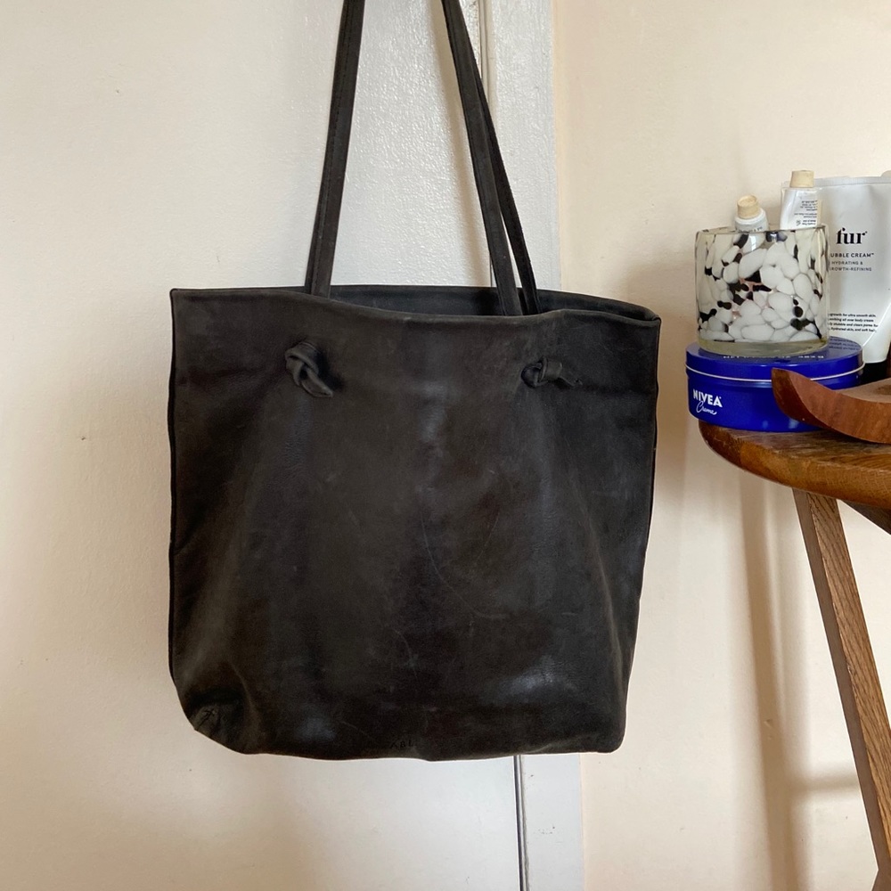 Black leather tote